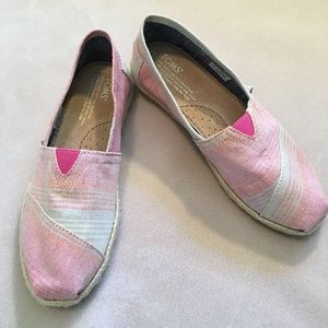 Pink Striped Classic Canvas TOMS Flats NWOT